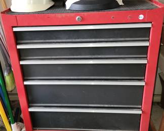 Rolling Tool Box. Mobil Oil hard hat