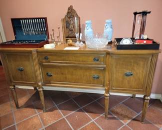 Buffet / credenza 