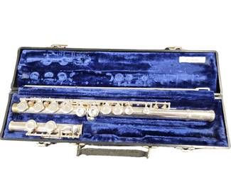2/3rds of a Gemeinhardt Flute M2 Nice Condition but Missing Head