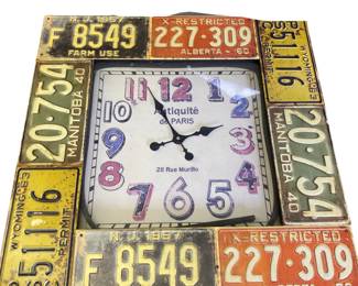 Vintage Canadian French License Plate Framed Wall Clock Battery Powered Untested