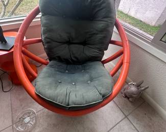 Vintage  rattan swivel chair
