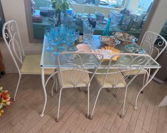 Vintage bistro set with 4 chairs. 