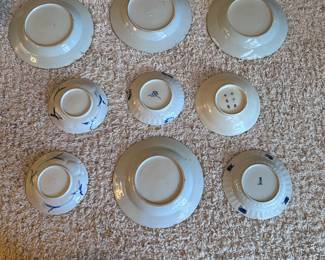  Antique Blue and white export. Chinese and Japanese