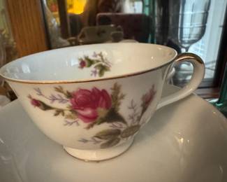 8 pc china set