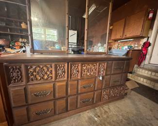 MCM Dresser