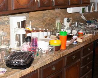 kitchen ware, coffee pot, glasses