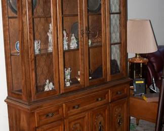 hutch, cabinet
