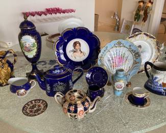 Antique porcelain. Limoges