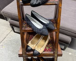 Chanel Shoes sz 40 bottom or sz 39 1/2