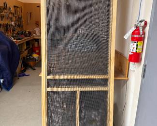 4 Screen Doors