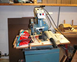 B&D Deluxe Power Shop Model R1450