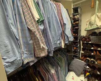 Mostly size large nice men’s clothing 