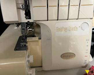 BABY LOCK SERGER SEWING MACHINE
