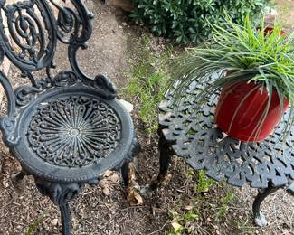 2 PC CAST IRON BISTRO SET