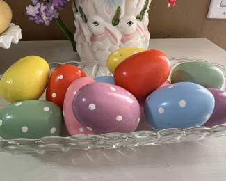 EASTER DECOR