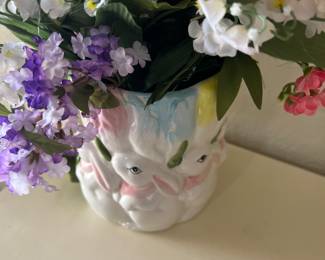 EASTER DECOR
