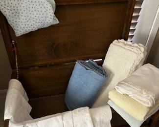 BLANKET CHEST, VINTAGE LINENS