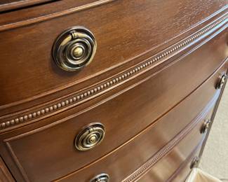 VINTAGE CHEST - HAS MATCHING DOUBLE DRESSER AND 2 NIGHTSTANDS