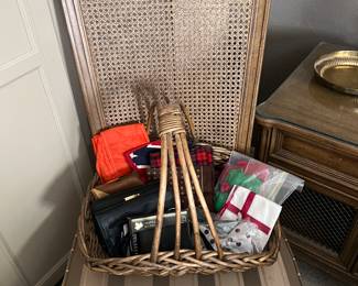 MENS HANDKERCHIEFS, BOW TIES, WALLET