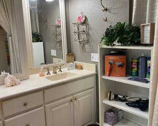 BATH BASICS, LAMINATE SHELVING