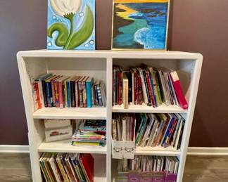 Lot 005-BON: Bookcase Vignette