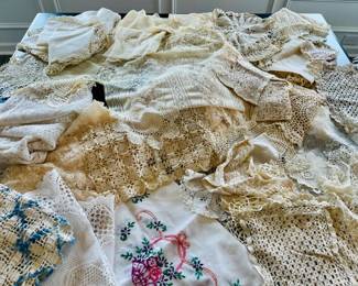 Lot 015-MBR: Collection of Lace