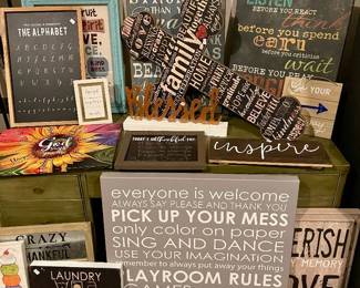 Lot 029-GAR: Word Art