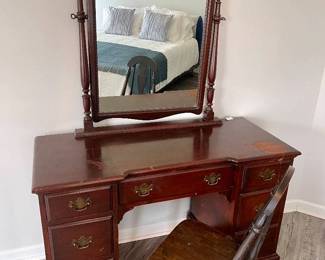 Lot 012-MBR: Vintage “Project-Piece” Vanity