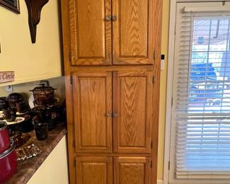 Solid oak 6 door pantry 