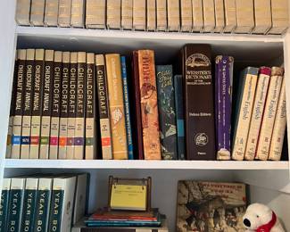 World books 
Child craft books 