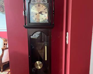 Grandfather clock 