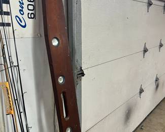 Early wooden Bluegrass Door Jam / Level 