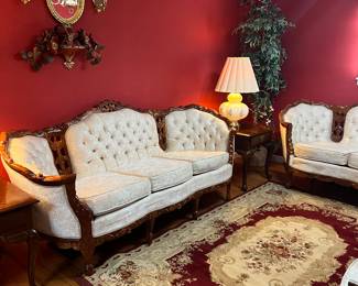 3 pc Victorian style sofa , loveseat , and chair 
