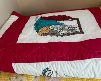 Machine stitched quilts 