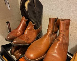 Men's Boots (Most size 9.5)
