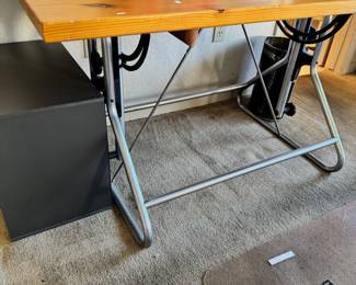 Drafting/Tilt Desk