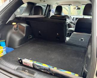 2019 Jeep Cherokee Latitude Plus, 108,265 miles. Starting Bid: $11,200.