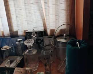 bar glassware
