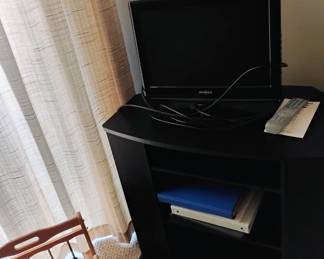 tv stand and tv