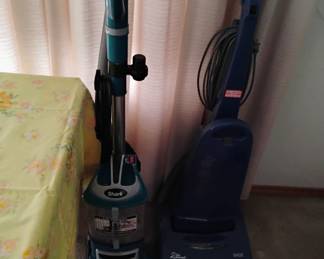 vacumn and floor scrubber
