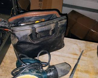 sander with case