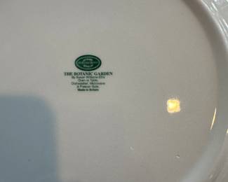 The Botanic garden, made in Britain dinnerware 