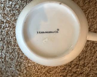 Godinger co water pitcher 