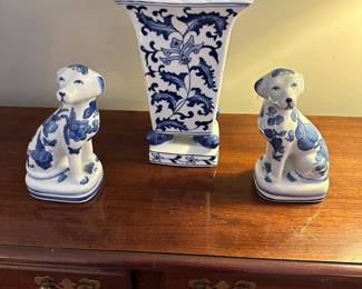 Vintage blue and white chinoiserie dogs