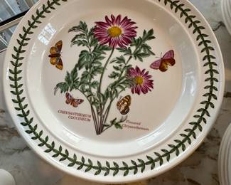The Botanic garden, made in Britain dinnerware 