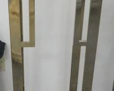 Mid Century Modern Brass/Glass Top Pedestal Stand