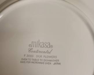 Mikasa Continental Silk Flowers pattern 