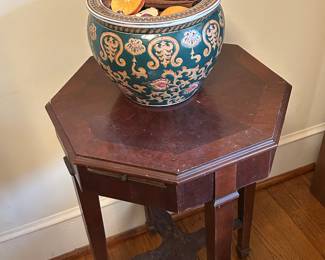 Octagon Table with Green Pottery Vase!