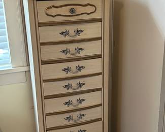 French Lingerie Chest.....very nice!