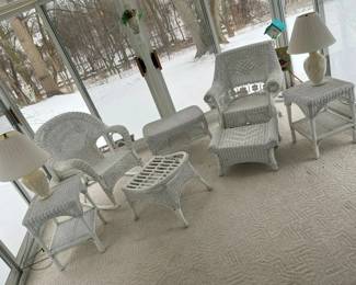 51 Vintage Wicker Patio Set min